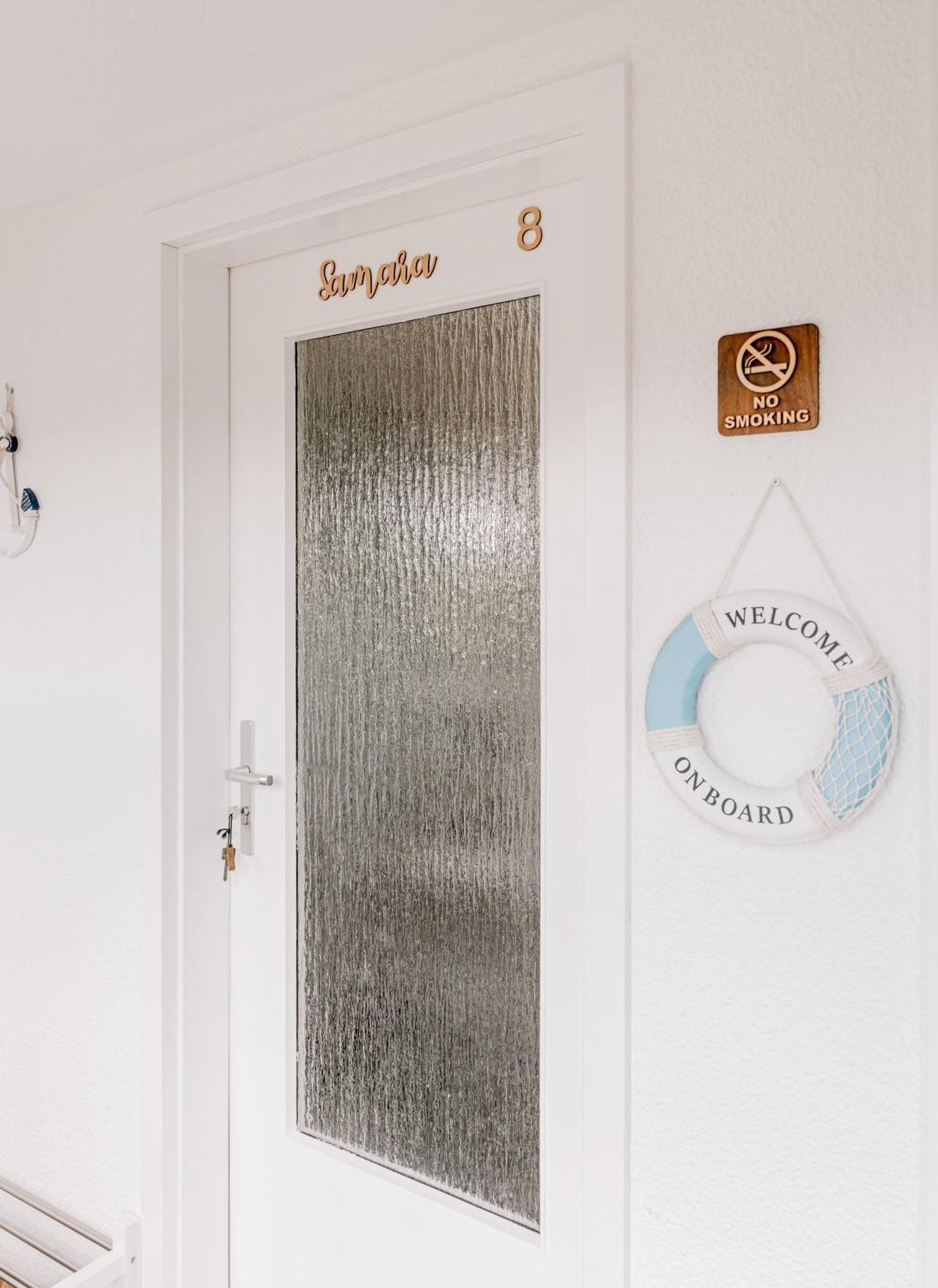 Ferienhaeuser Insel Usedom Haus Samara 8 - Blick Aufs Achterwasser! Whirlpool Und Sauna Lutow Экстерьер фото